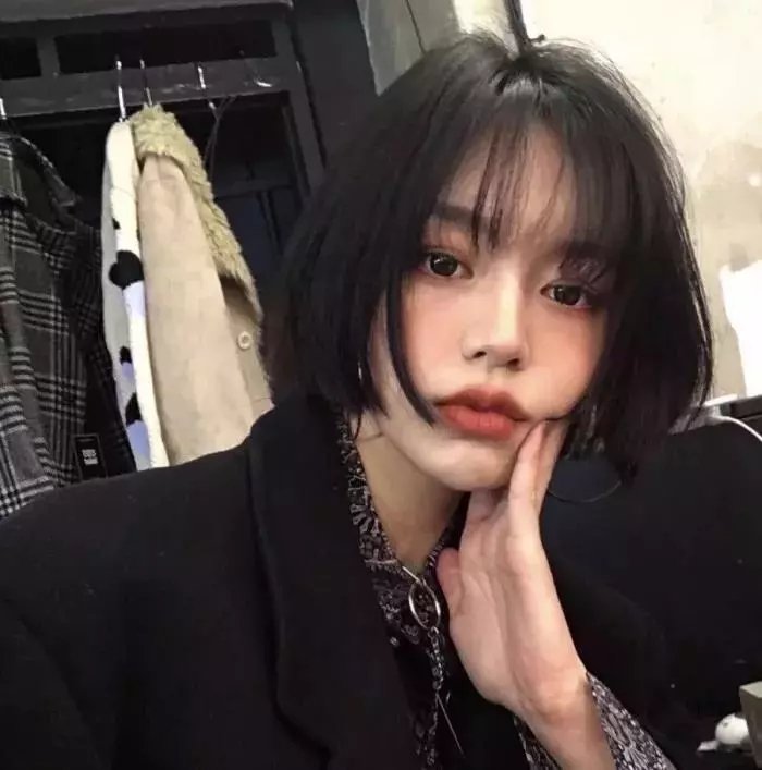 药屋少女的呢喃